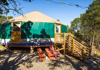 35′ fully modern yurt